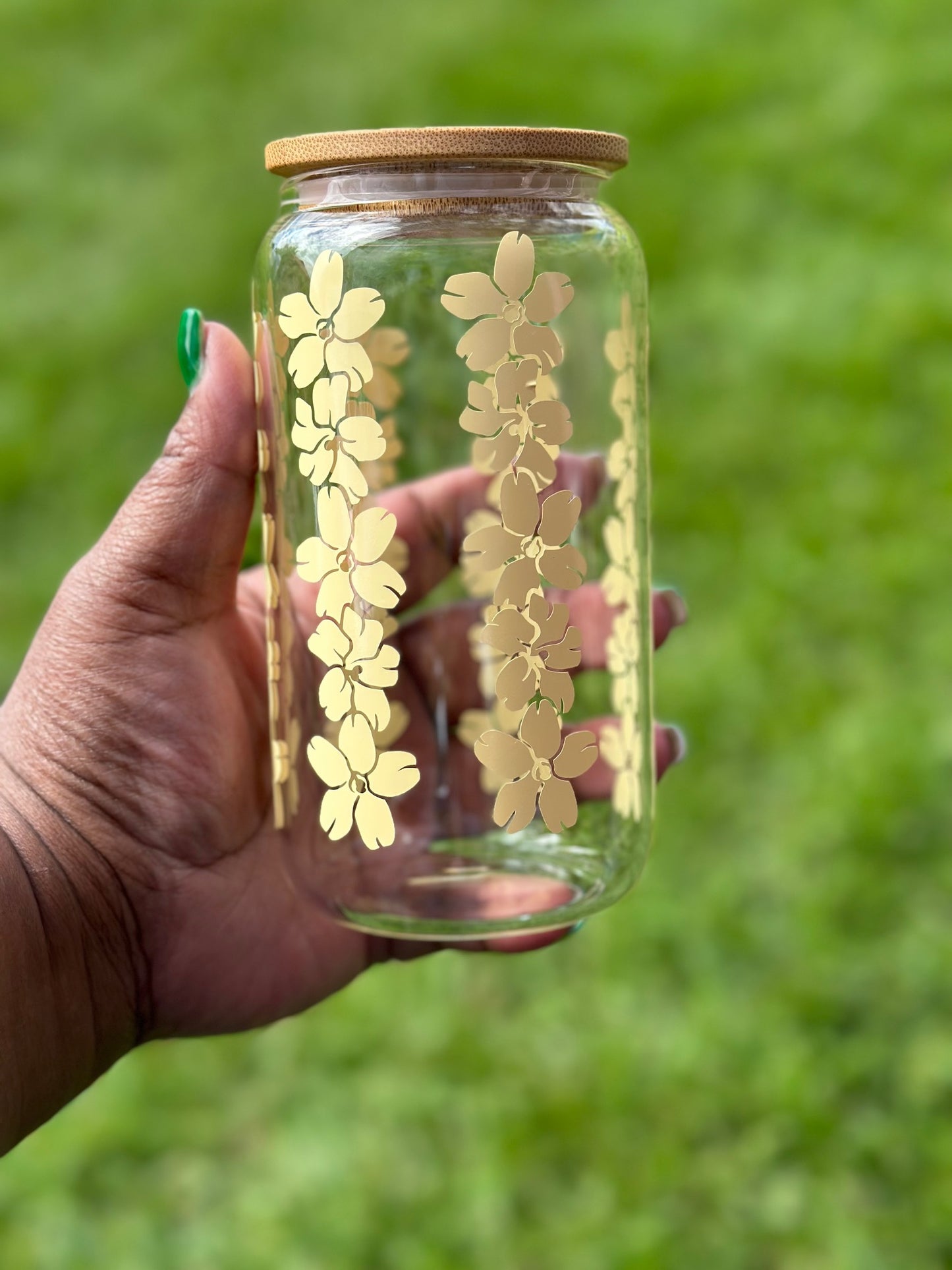 Stacked Puakenikeni Flower 16oz Glass Libbey Can